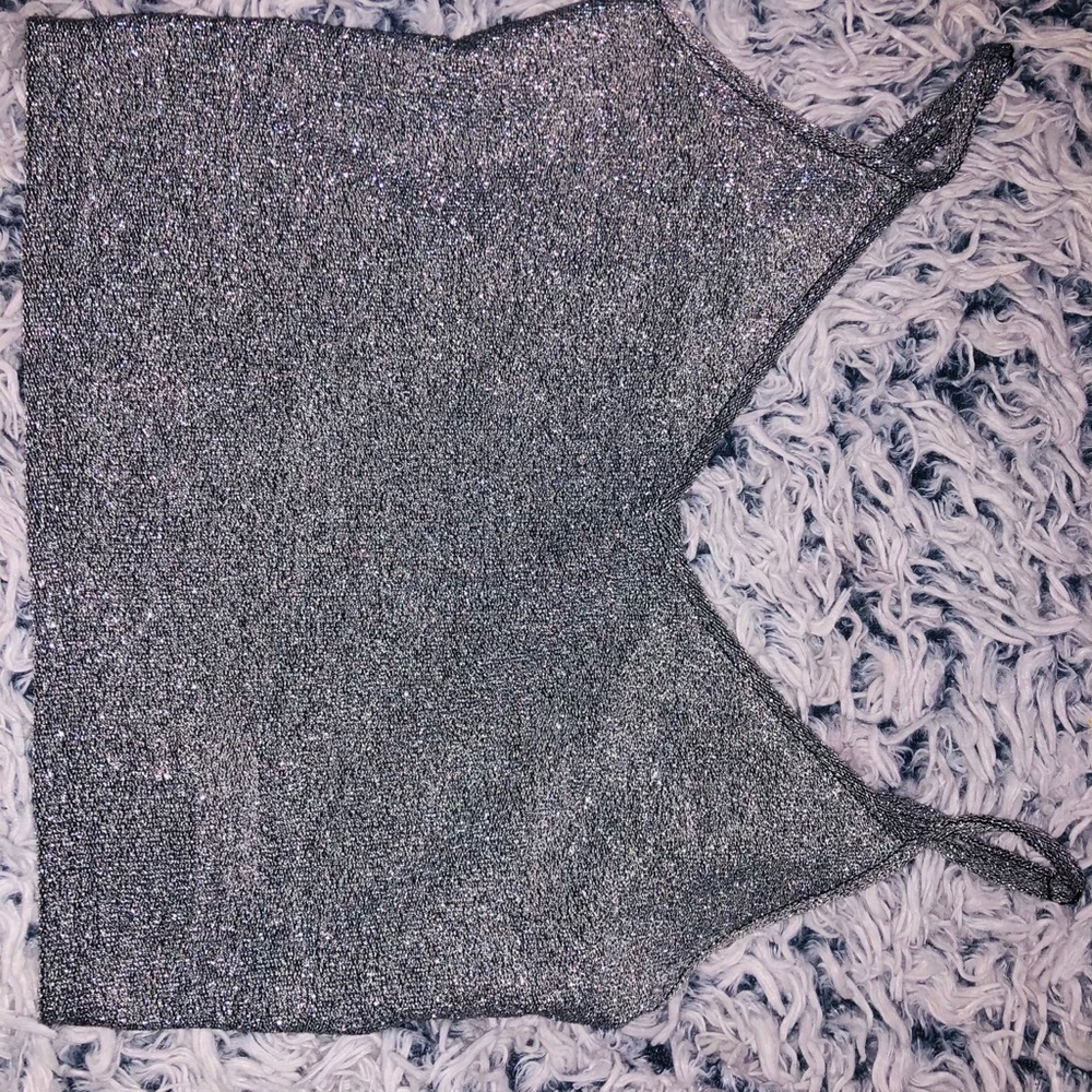 Size small